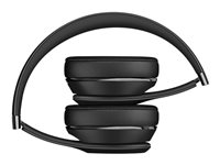 Beats Solo3 - Hörlurar med mikrofon - på örat - Bluetooth - trådlös - svart - för 10.5-inch iPad Pro; 12.9-inch iPad Pro; 9.7-inch iPad (5th generation, 6th generation); iPad Air; iPad Air 2; iPad mini 2; 3; 4; iPhone 5, 5c, 5s, 6, 6 Plus, 6s, 6s Plus, 7, 7 Plus, 8, 8 Plus, SE, X; iPod touch (6G); TV; Watch MP582ZM/A